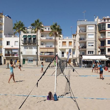Entre Pinos Pb Beach Apartment Torredembarra Dış mekan fotoğraf